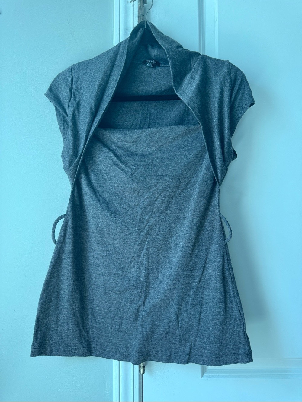Rhapsody gray short sleeve Y2K style blouse large